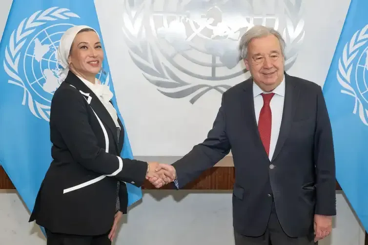 Yasmine Fouad, presidente da UNCCD, e Antonio Gutérres, secretário-geral da ONU. Crédito: Divulgação UNCCD