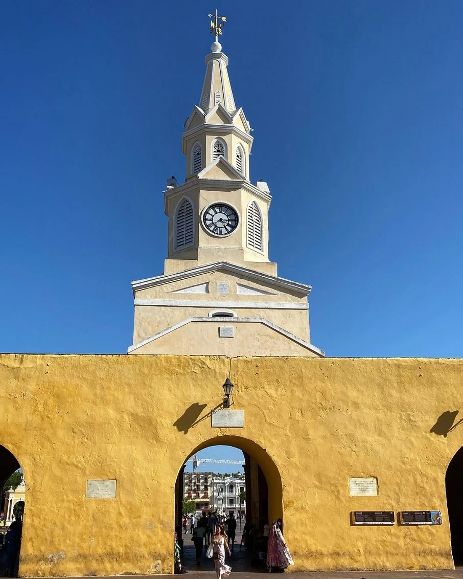 A Torre de Relógio, em Cartagena, na Colômbia Reprodução/Instagram 05.07.2023