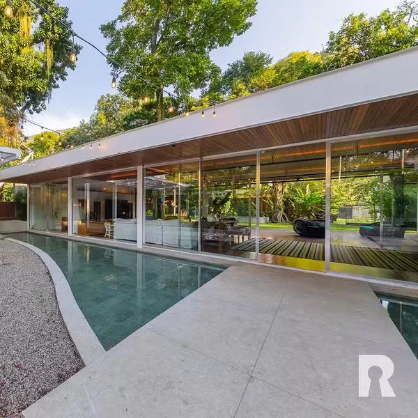 Mansão Bruno Gagliasso e Giovanna Ewbank, que foi vendida por R$ 25 milhões  Instagram