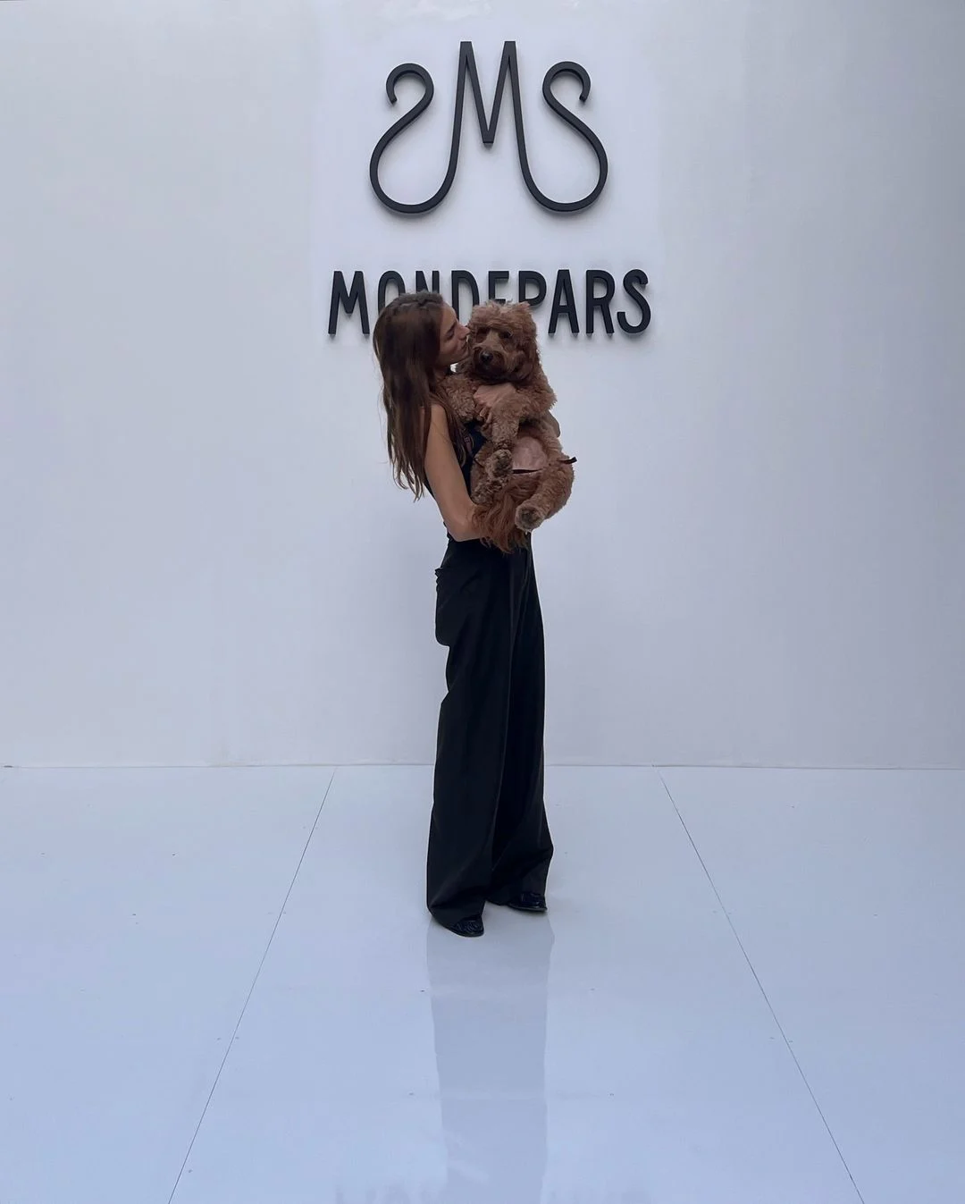 Sasha lançou sua própria marca de roupas na segunda-feira (10) Reprodução/Instagram