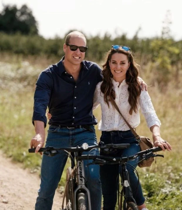 Kate, então, declarou que de vez em quando experimenta edições, como muitos fotógrafos amadores e pediu desculpas por qualquer confusão que a foto tenha causado. Reprodução: Flipar
