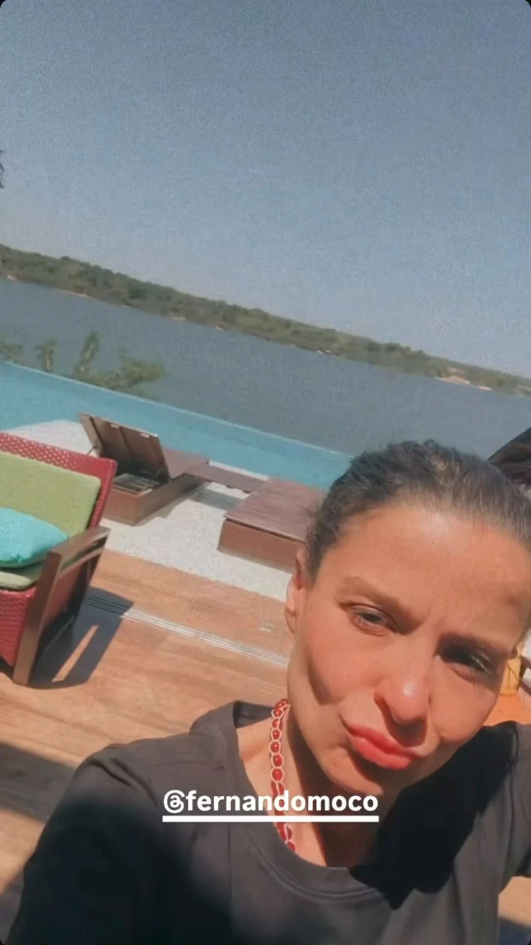 A cantora se impressionou com o luxo da mansão em Araguaina, no Tocantins Reprodução/Instagram