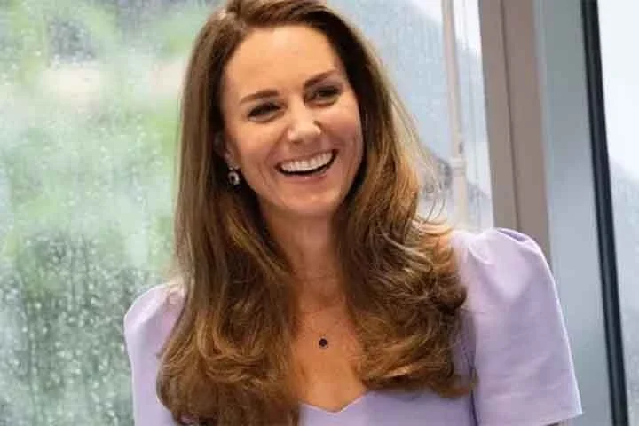 Recentemente, o misterioso sumiço de Kate Middleton, após uma cirurgia abdominal, ganhou destaque nas redes sociais e tomou conta dos noticiários. O Flipar mostrou o caso do conteúdo compartilhado em comemoração ao Dia das Mães, que foi editado digitalmente. Reprodução: Flipar