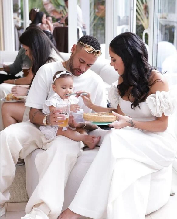 Neymar Jr, Mavie e Bruna Biancardi Reprodução: Instagram