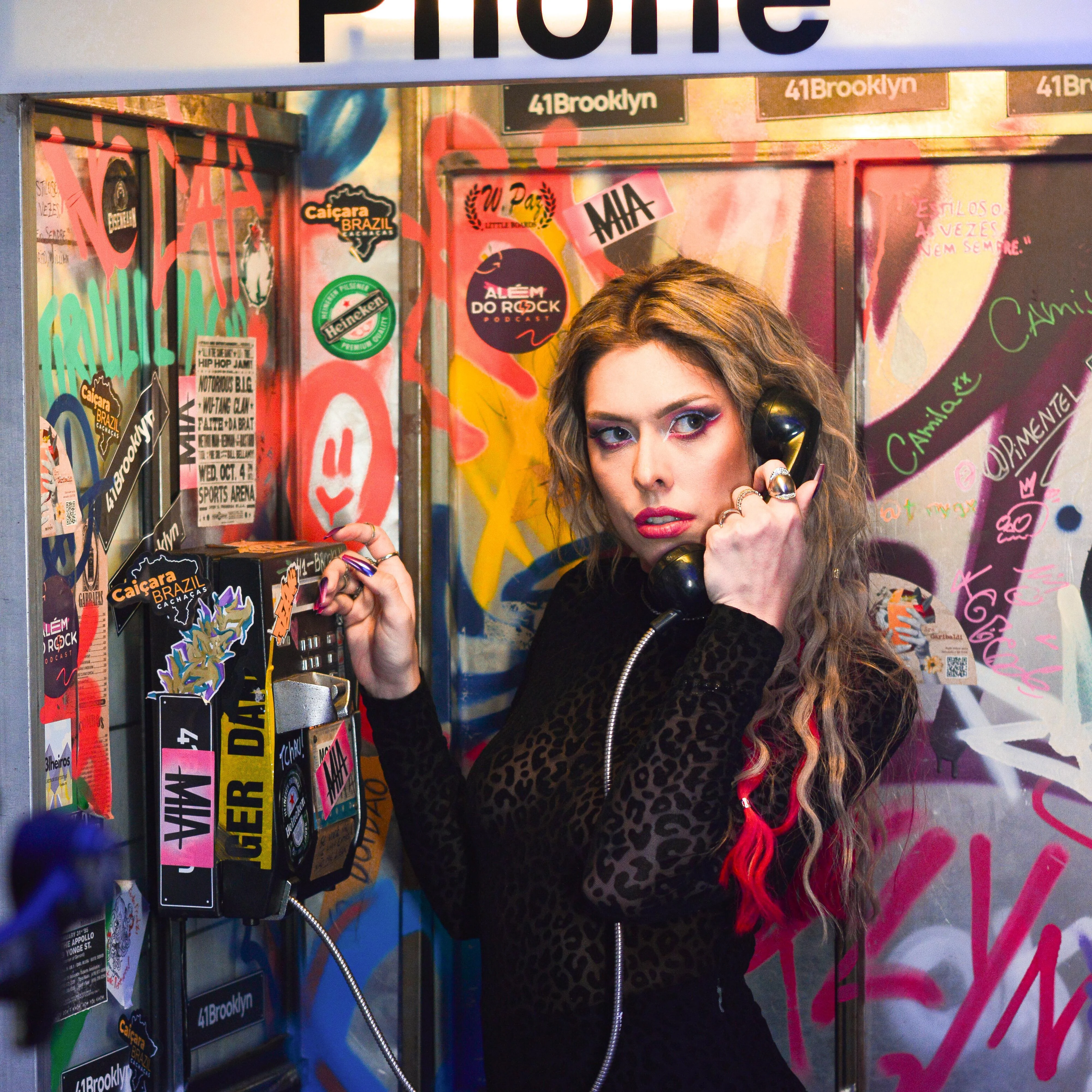 Cantora Mia Wicthoff, dona do hit 'Simplifica' Divulgação/Jan Mayer