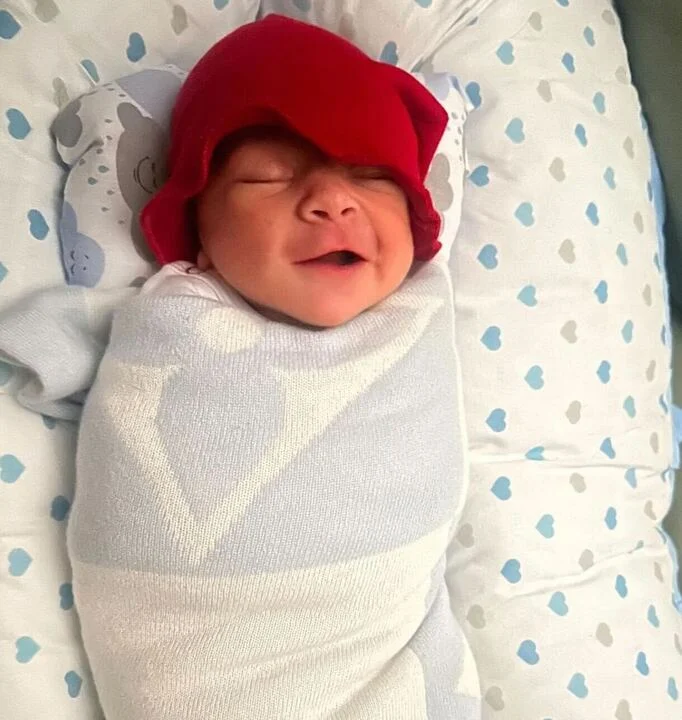 Influenciadora divulgou fotos de Kaleb pela primeira vez nesta segunda (17) Reprodução: Instagram