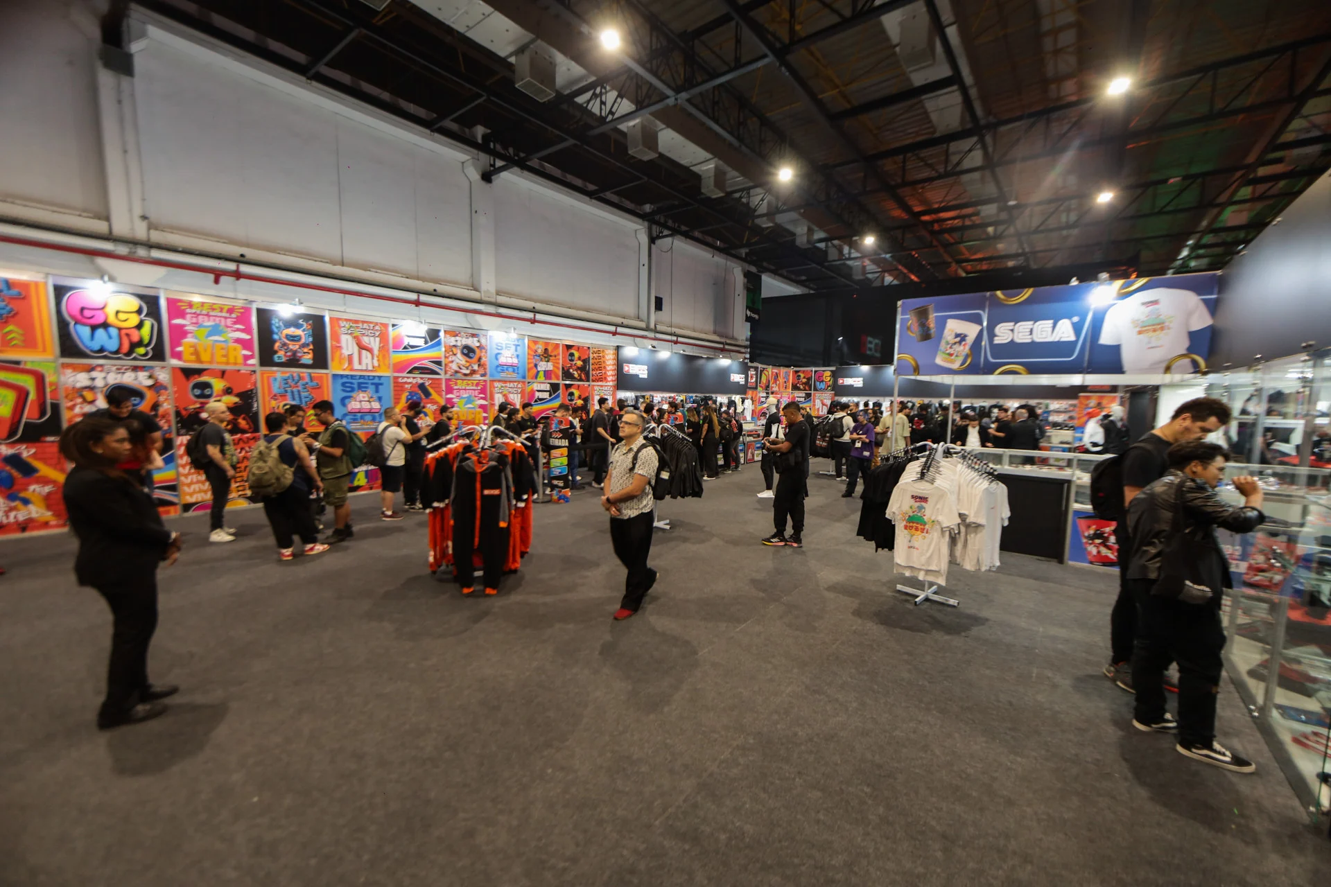 Produtos exclusivos na BGS 2025: guia do que comprar no evento Brasil Game Show