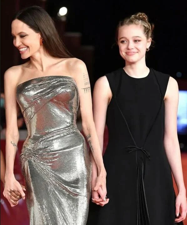 Angelina Jolie e Shiloh Reprodução: Instagram