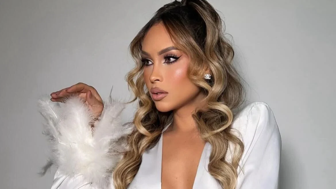 Empresária - Embora trabalhe como influencer, Rodrighero também atua no comércio presencial. Ela tem uma loja de roupas em Moema, São Paulo. Reprodução Instagram - 24.4.2024