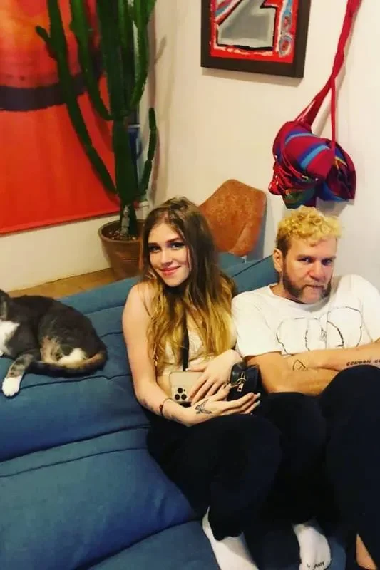 Bettina Negrini é filha de Alessandra Negrini com o cantor Otto Reprodução/Instagram