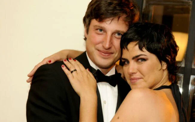 Em 2009, desde que se casou com Paulo Henrique Pinheiro, Ana Paula Arósio deixou a carreira de atriz para se dedicar à fazenda do casal  George Magaraia