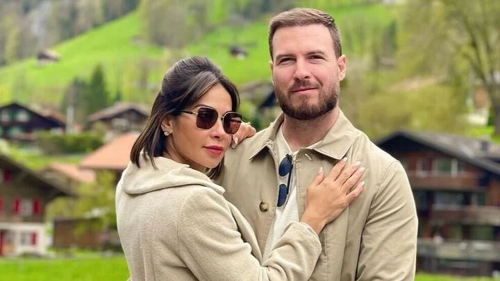 Maíra Cardi contou em podcast que mexeu no celular do marido por ciúmes Reprodução: Instagram