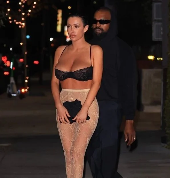 Bianca Censori e Kanye West Reprodução/Instagarm