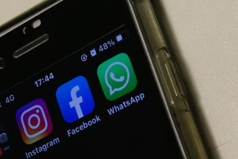 Facebook, Instagram e WhatsApp têm problemas de acesso nesta segunda 4/10