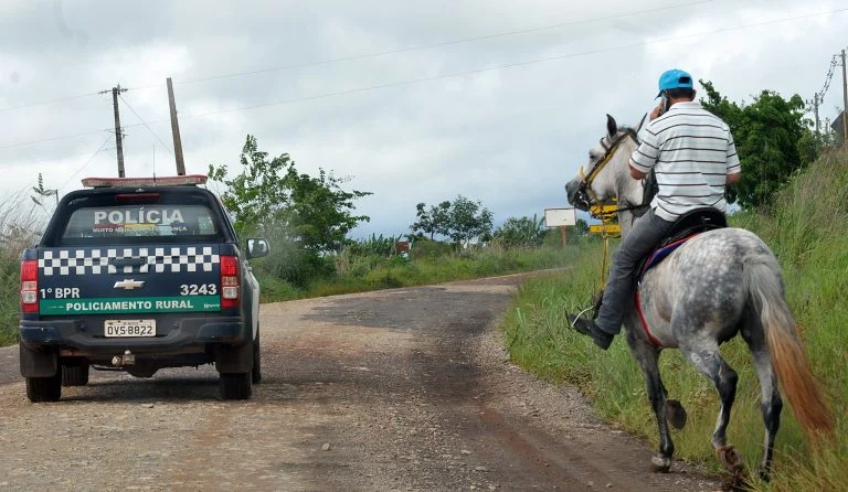 Segurança - geral - policiamento rural fazendas policiais polícia áreas rurais rural campo
