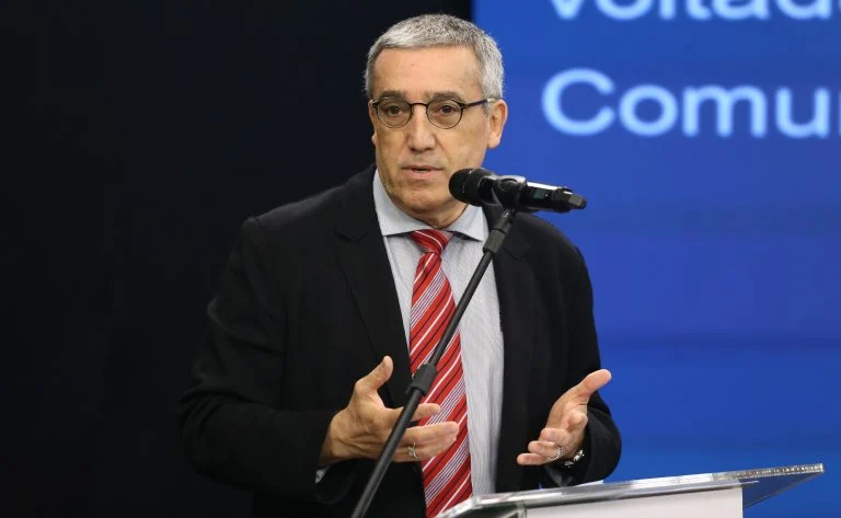 Apresentação da Política de Comunicação da Câmara dos Deputados. Presidente da Associação Brasileira de Comunicação Pública, Jorge Duarte.