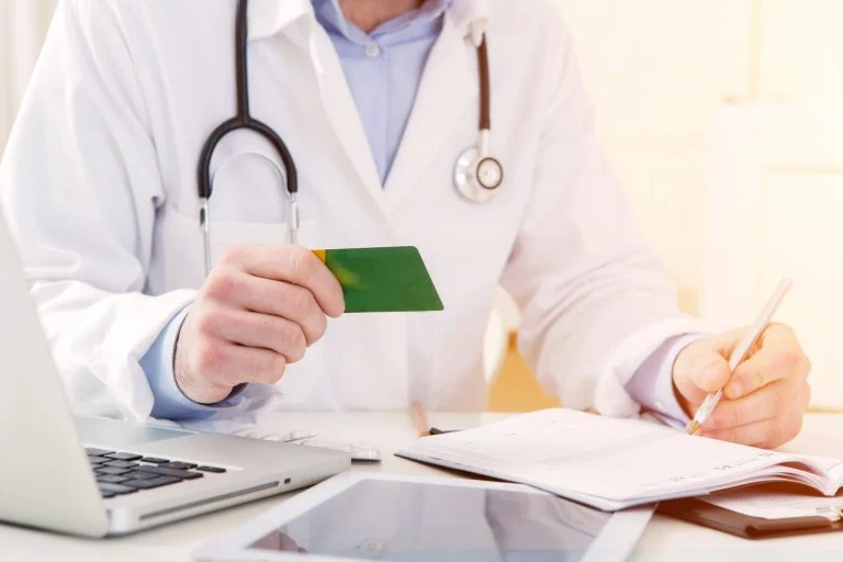 Saúde - geral - planos de saúde - cobertura de plano de saúde - convênio médico - consulta particular - rol taxativo