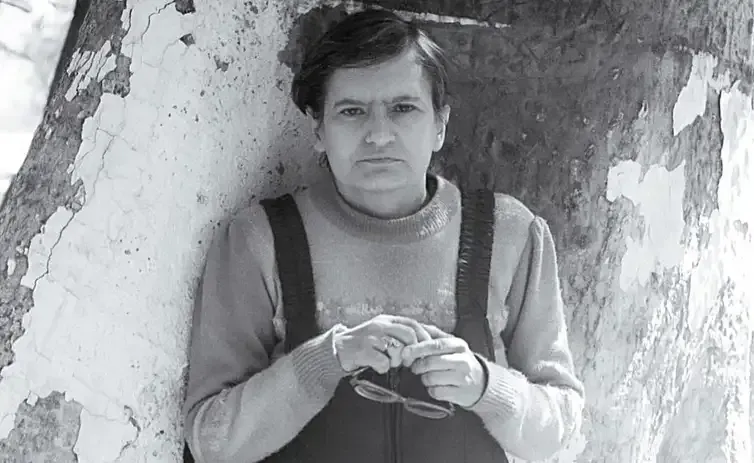 Fritz Nagib/ Divulgação Orides de Lourdes Teixeira Fontela (1940–1998) foi uma poeta e filósofa brasileira, celebrada pela crítica pelo alto rigor formal, concisão e misticismo. Foto: Fritz Nagib/ Divulgação