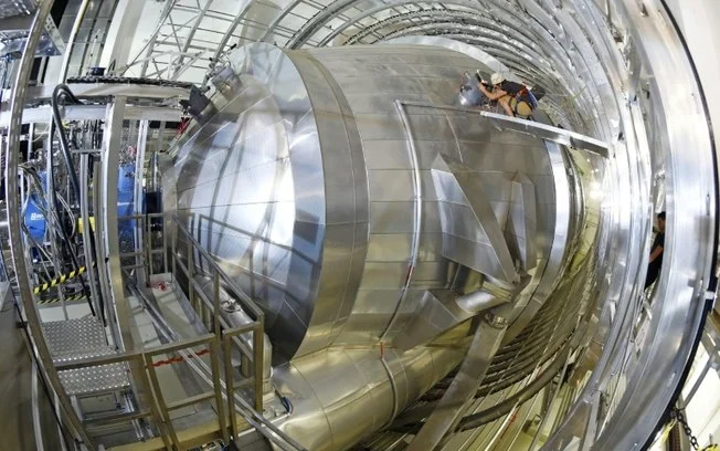 O interior do projeto Katrin que tenta desvendar a massa do misterioso neutrino O interior do projeto Katrin que tenta desvendar a massa do misterioso neutrino