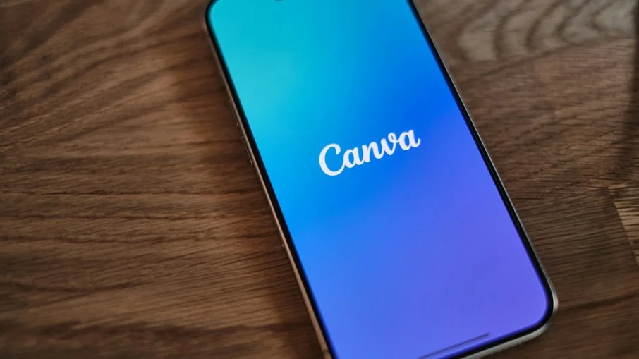 Canva fora do ar? Usuários relatam problemas em downloads e conexão Canva fora do ar? Usuários relatam problemas em downloads e conexão