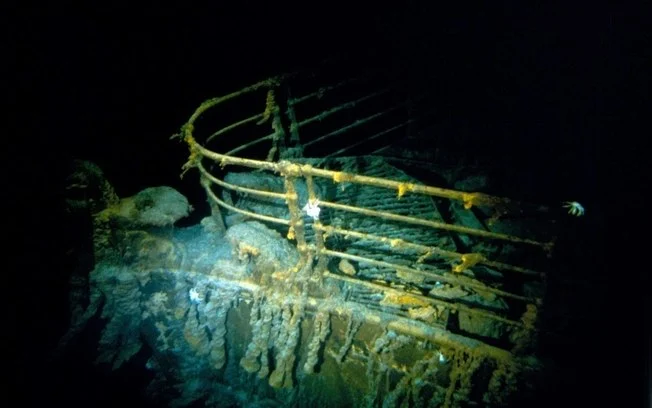 Foto divulgada em 15 de fevereiro de 2023, pela Woods Hole Oceanographic Institution, do naufrágio do Titanic tirada em 1986 Foto divulgada em 15 de fevereiro de 2023, pela Woods Hole Oceanographic Institution, do naufrágio do Titanic tirada em 1986