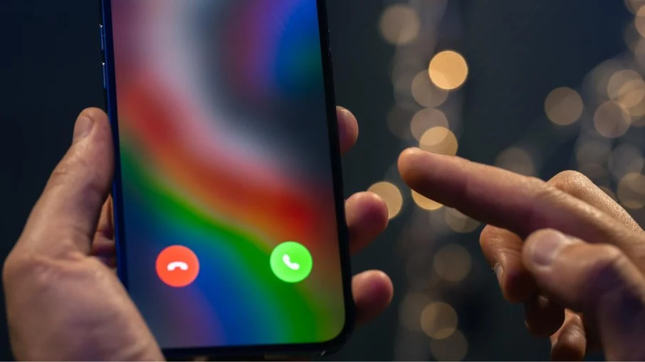 Passo a passo mostra como remover a notificação de correio de voz no iPhone Passo a passo mostra como remover a notificação de correio de voz no iPhone