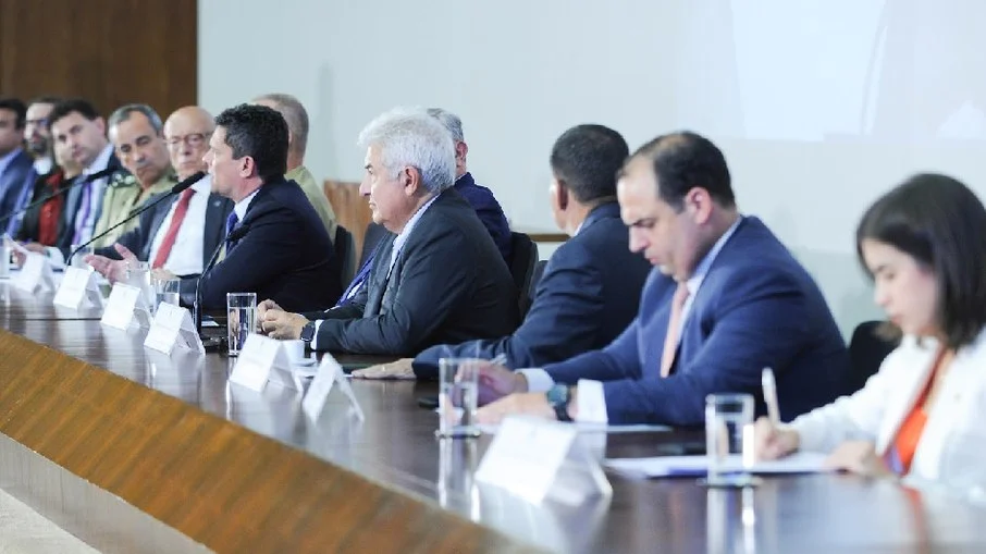 Eleição e instalação da Frente Parlamentar de Apoio à Cibersegurança e à Defesa Cibernética – FPCIBERSEG Eleição e instalação da Frente Parlamentar de Apoio à Cibersegurança e à Defesa Cibernética – FPCIBERSEG
