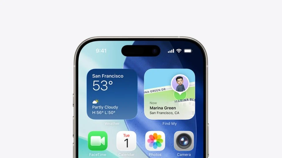 iPhone com novo visual Liquid Glass do iOS 26 iPhone com novo visual Liquid Glass do iOS 26