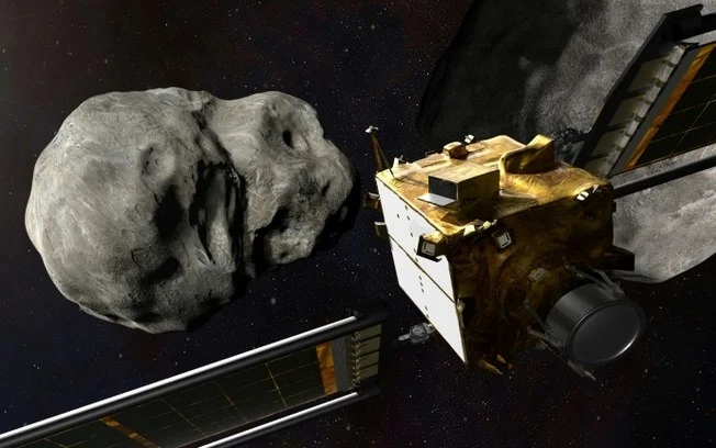 Ilustração da nave espacial DART que colidiu com um asteroide em 2022 Ilustração da nave espacial DART que colidiu com um asteroide em 2022