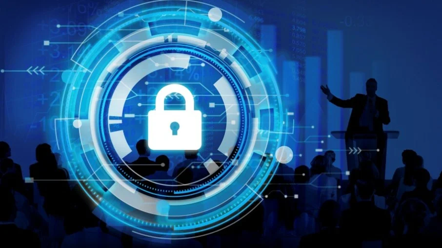 Elevando a Segurança Cibernética Empresarial com Inteligência Artificial Elevando a Segurança Cibernética Empresarial com Inteligência Artificial