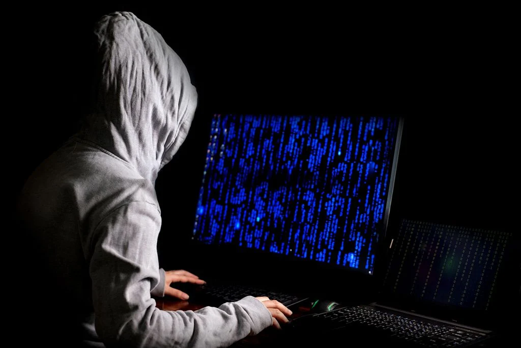 Microsoft informa que contas de clientes e parceiros podem ter sido comprometidas pelo grupo russo