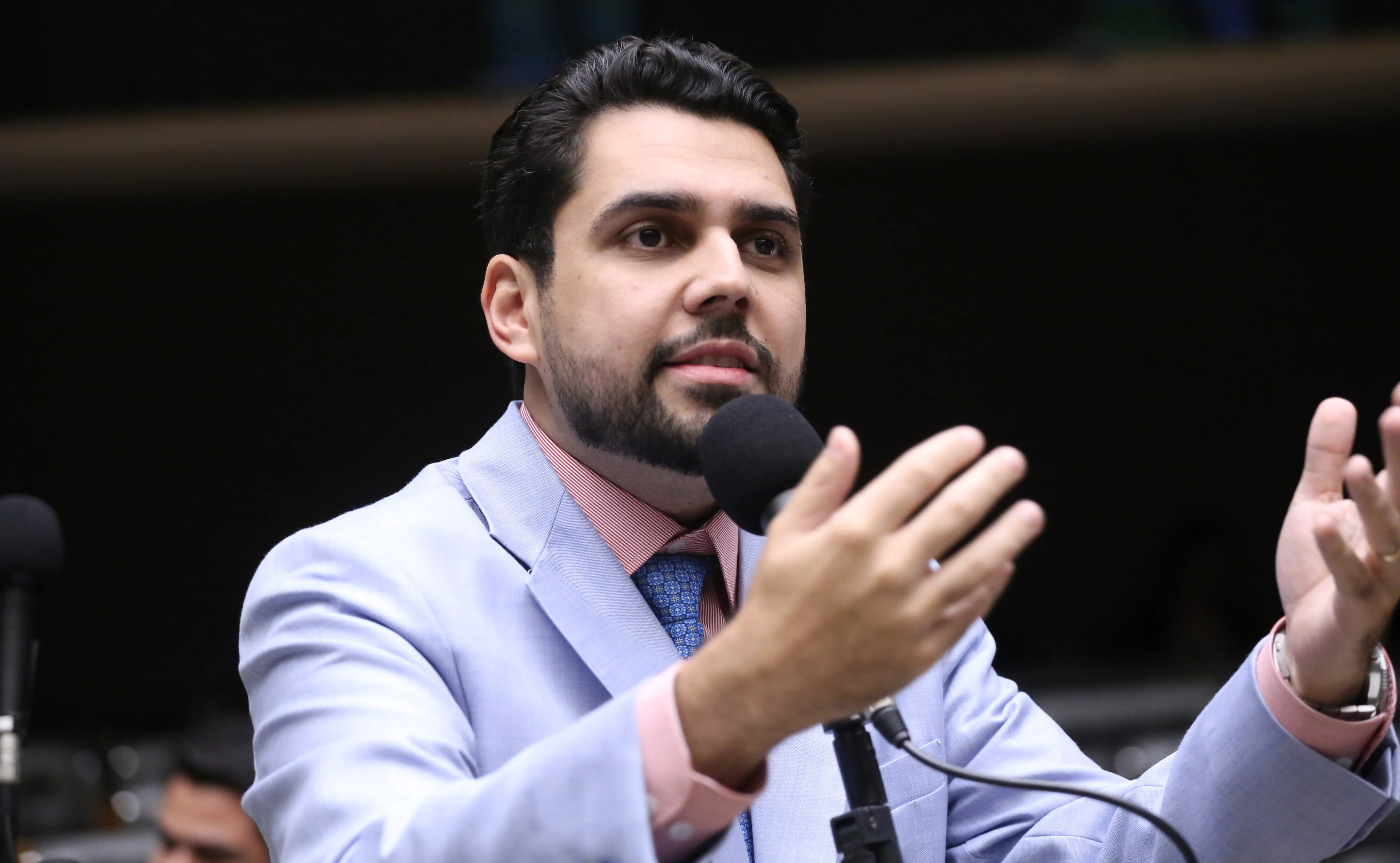 Discussão e votação de propostas legislativas. Dep. Lucas Abrahao (REDE - AP) Plenário – Sessão Deliberativa Extraordinária