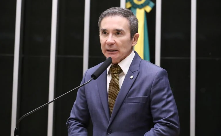 Discussão e votação de propostas legislativas. Dep. Duda Ramos (MDB - RR)