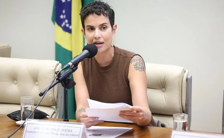 Seminário - 5 anos do Observatório Nacional da Mulher na Política (ONMP). Coordenadora de pesquisas - ONMP, Ana Cláudia Oliveira.