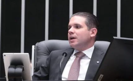Discussão e votação de propostas legislativas. Presidente da Câmara dos Deputados, Hugo Motta (REPUBLICANOS - PB)