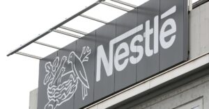 Cade aprova compra de unidade da Nestlé no Brasil pela Lactalis