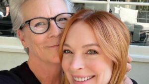 Jamie Lee Curtis e Lindsay Lohan posam juntas 20 anos depois de filme