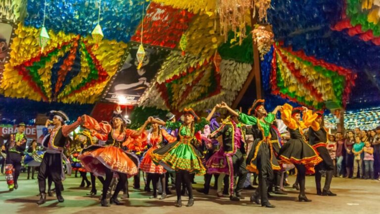 6 festas folclóricas e culturais para conhecer no Brasil