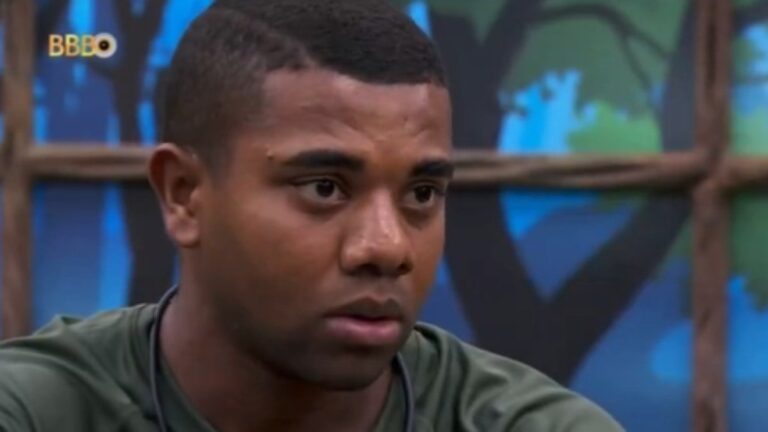 BBB 24: Davi pede desculpas a Nizam após discussão