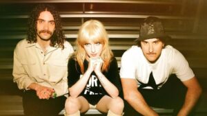 Paramore cancela show no Lollapalooza; saiba quem substitui a banda