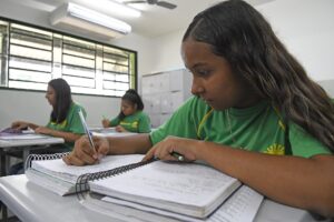 Rede Estadual de Ensino tem prazo até dia 12 para efetivação dos alunos e novas matrículas em MS