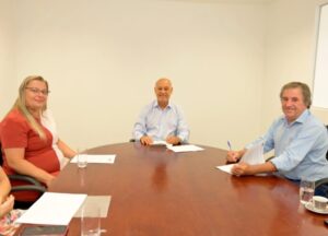 AGEMS assina convênio com Guia Lopes da Laguna