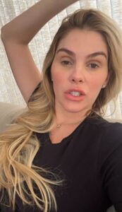 Bárbara Evans relata apertos da maternidade Reprodução/Instagram 8.2.2024