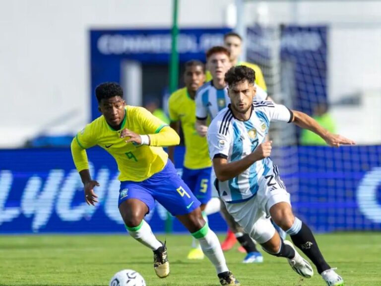 Bicampeão olímpico, Brasil perde para a Argentina e está fora dos jogos de Paris