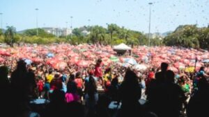 Bloco Sargento Pimenta celebra o Carnaval com homenagem a Rita Lee