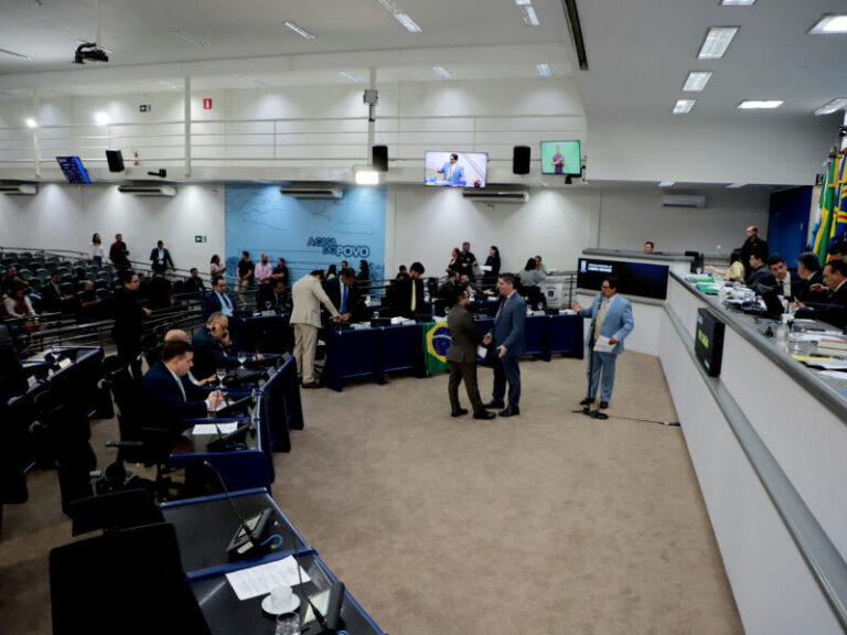 Câmara analisa projeto de criação do Corredor Comercial no Lageado
