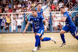 Em casa, Aquidauanense vence Ivinhema e assume ponta da tabela