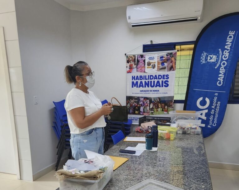 FAC leva curso de habilidades manuais aos bairros Jardim Nashville e Nova Esperança
