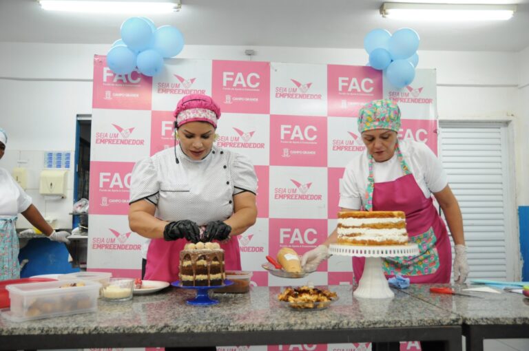 FAC leva oficina “Maratona de Bolo de Aniversário” para as sete regiões da Capital