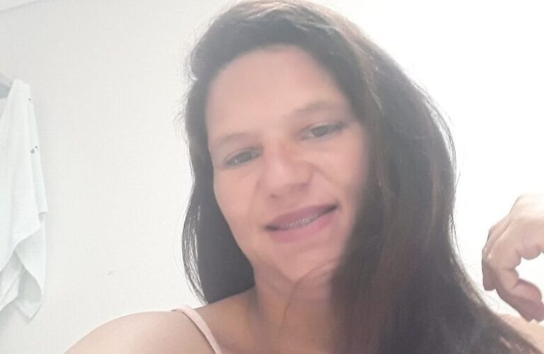 Filhos gritaram por socorro ao ver a mãe sendo esfaqueada e morta na Capital